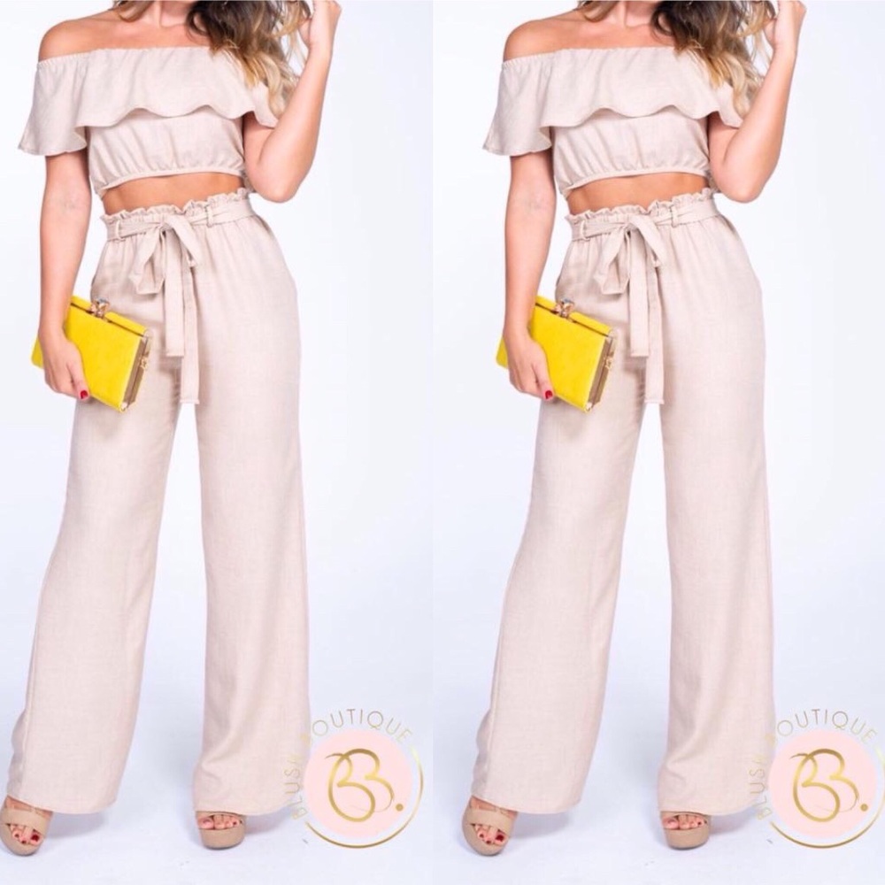 Two piece set crop top and pant